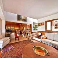 Villa in Spain, Balearic Islands, Palma, 295 sq.m.