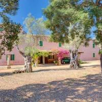 Villa in Spain, Balearic Islands, Palma, 820 sq.m.