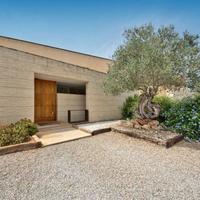 Villa in Spain, Balearic Islands, Palma, 500 sq.m.