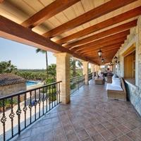 Villa in Spain, Balearic Islands, Palma, 540 sq.m.