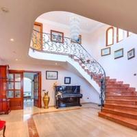 Villa in Spain, Balearic Islands, Palma, 470 sq.m.