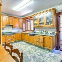 Villa in Spain, Balearic Islands, Palma, 470 sq.m.