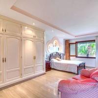 Villa in Spain, Balearic Islands, Palma, 470 sq.m.