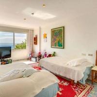 Flat in Spain, Balearic Islands, Palma, 270 sq.m.