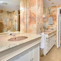 Flat in Spain, Balearic Islands, Palma, 270 sq.m.