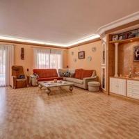 Villa in Spain, Balearic Islands, Palma, 308 sq.m.