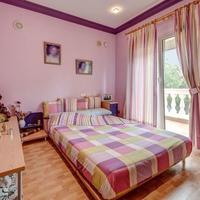 Villa in Spain, Balearic Islands, Palma, 308 sq.m.