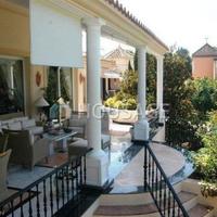 Villa in Spain, Andalucia, 934 sq.m.