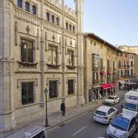 Flat in Spain, Balearic Islands, Palma, 173 sq.m.