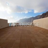 Flat in Spain, Canary Islands, Santa Cruz de Tenerife, 105 sq.m.
