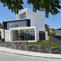 Villa in Spain, Catalunya, Barcelona, 300 sq.m.