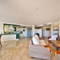 Flat in Spain, Balearic Islands, Palma, 170 sq.m.