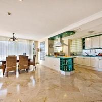 Flat in Spain, Balearic Islands, Palma, 170 sq.m.