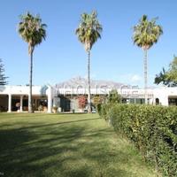 Villa in Spain, Andalucia, 695 sq.m.