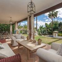 Villa in Spain, Andalucia, 686 sq.m.