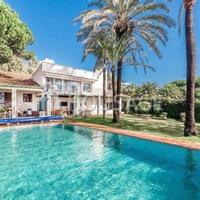 Villa in Spain, Andalucia, 388 sq.m.