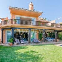 Вилла в Испании, Андалусия, 700 кв.м.