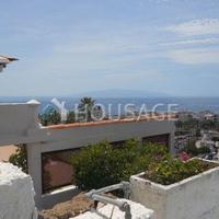Villa in Spain, Canary Islands, Santa Cruz de Tenerife, 200 sq.m.