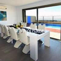 Villa in Spain, Canary Islands, Santa Cruz de Tenerife