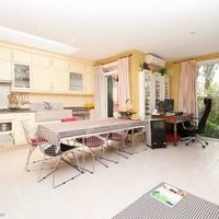 Villa in Spain, Balearic Islands, Palma, 425 sq.m.