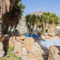 Villa in Spain, Canary Islands, Santa Cruz de Tenerife, 213 sq.m.