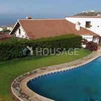 Villa in Spain, Canary Islands, Santa Cruz de Tenerife, 260 sq.m.