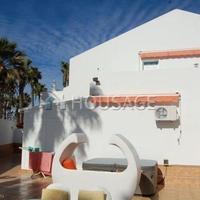 Villa in Spain, Canary Islands, Santa Cruz de Tenerife