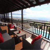 Вилла в Испании, Канарские Острова, Санта-Крус-де-Тенерифе, 1200 кв.м.