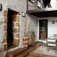 Villa in Spain, Canary Islands, Santa Cruz de Tenerife, 250 sq.m.