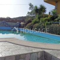 Villa in Spain, Canary Islands, Santa Cruz de Tenerife, 120 sq.m.