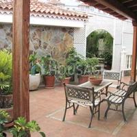 Villa in Spain, Canary Islands, Santa Cruz de Tenerife, 247 sq.m.