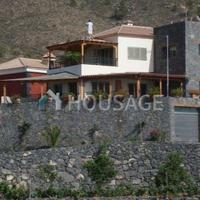 Вилла в Испании, Канарские Острова, Санта-Крус-де-Тенерифе, 180 кв.м.