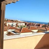 Townhouse in Spain, Canary Islands, Santa Cruz de Tenerife, 212 sq.m.