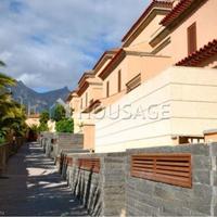 Townhouse in Spain, Canary Islands, Santa Cruz de Tenerife, 212 sq.m.