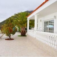 Villa in Spain, Canary Islands, Santa Cruz de Tenerife, 250 sq.m.