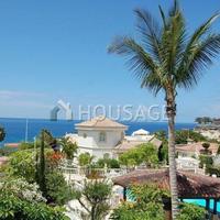 Villa in Spain, Canary Islands, Santa Cruz de Tenerife, 200 sq.m.