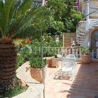 Villa in Spain, Canary Islands, Santa Cruz de Tenerife, 200 sq.m.