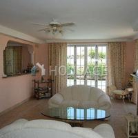 Villa in Spain, Canary Islands, Santa Cruz de Tenerife, 200 sq.m.