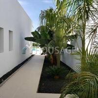 Villa in Spain, Canary Islands, Santa Cruz de Tenerife, 250 sq.m.