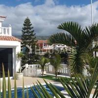 Villa in Spain, Canary Islands, Santa Cruz de Tenerife, 180 sq.m.