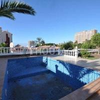 Villa in Spain, Canary Islands, Santa Cruz de Tenerife, 130 sq.m.
