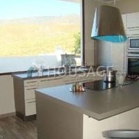 Villa in Spain, Canary Islands, Santa Cruz de Tenerife, 260 sq.m.