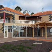 Villa in Spain, Canary Islands, Santa Cruz de Tenerife, 564 sq.m.