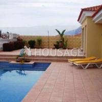 Villa in Spain, Canary Islands, Santa Cruz de Tenerife, 150 sq.m.