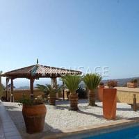 Villa in Spain, Canary Islands, Santa Cruz de Tenerife, 300 sq.m.