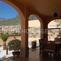 Villa in Spain, Canary Islands, Santa Cruz de Tenerife, 300 sq.m.