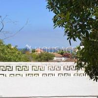 Villa in Spain, Canary Islands, Santa Cruz de Tenerife, 200 sq.m.