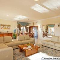 Villa in Spain, Canary Islands, Santa Cruz de Tenerife, 195 sq.m.