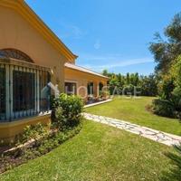 Villa in Spain, Andalucia, 711 sq.m.