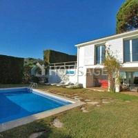 Дом в Испании, Каталония, Жирона, 300 кв.м.